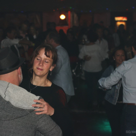 ue30_201910_pic040