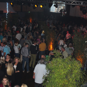 ue30_20221015_bild001