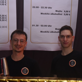 ue30-05-04-20254